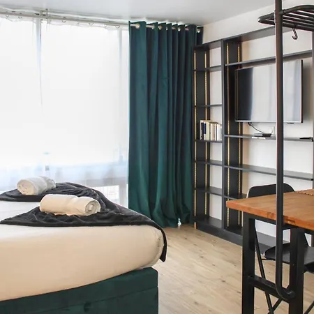 Appartamento Comfortable Facing Porte De Versailles *